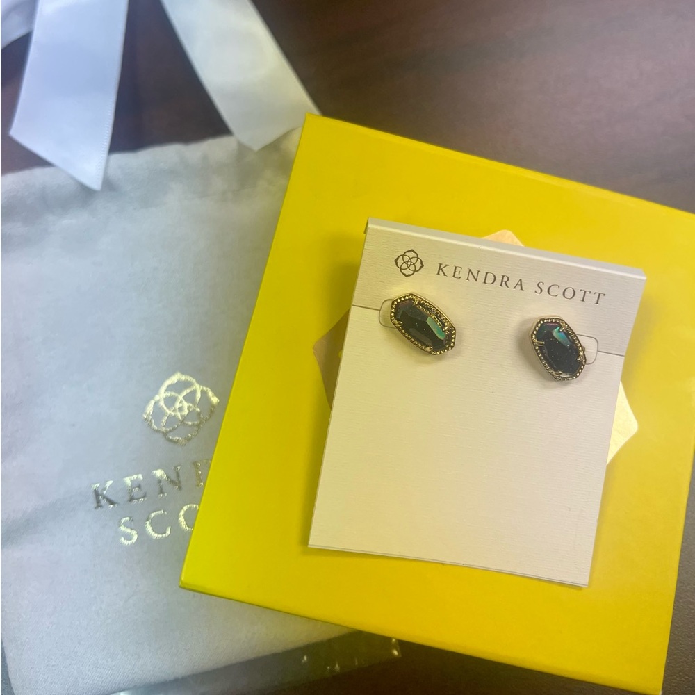 Kendra Scott Yellow Jewelry Box with Earrings